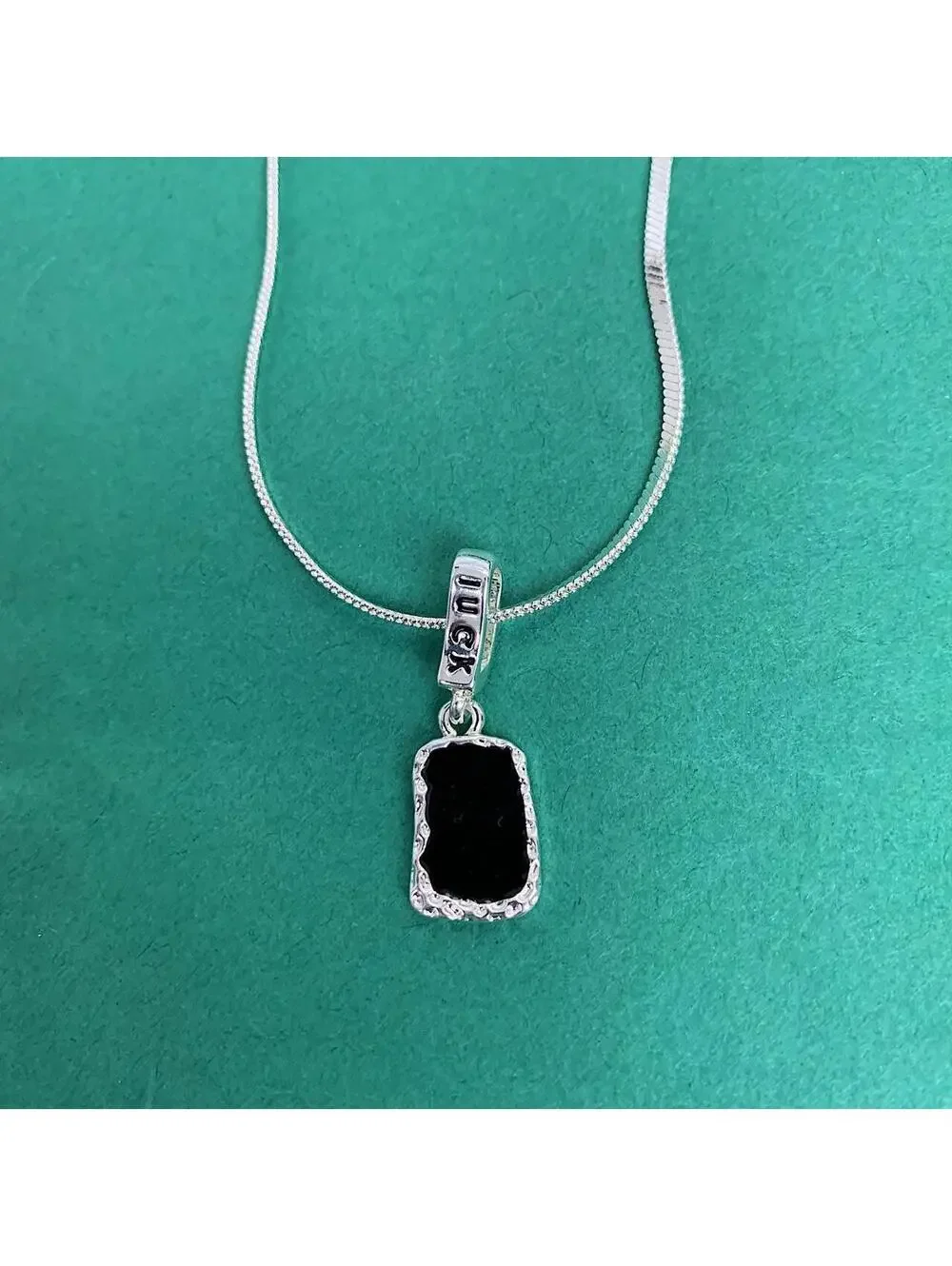 Y2k style Silver Rope Chain jewel pendant necklace. Chain is unisex. 17.5-19.5